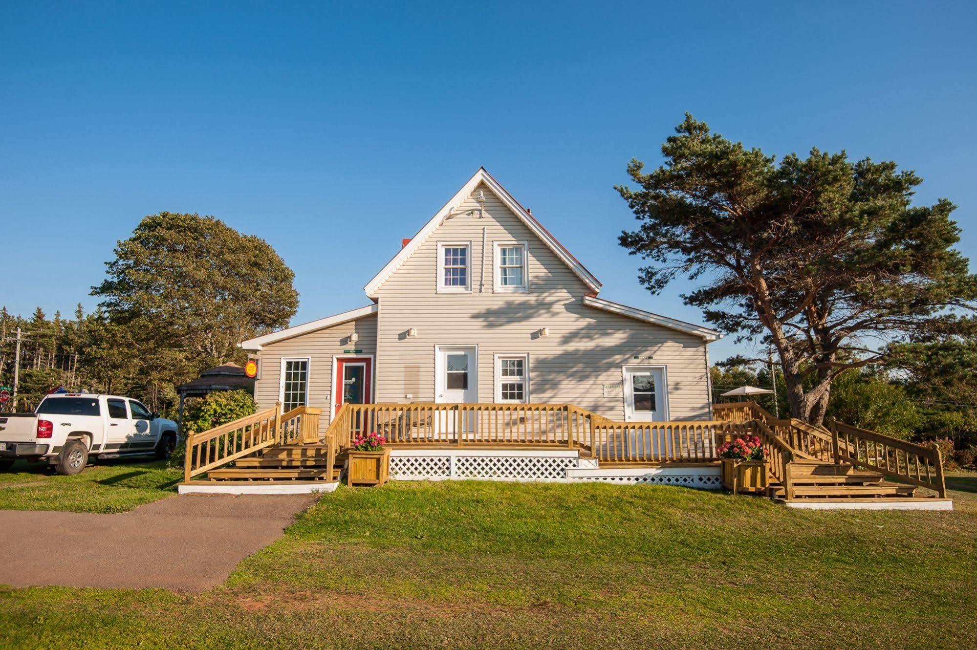 Cavendish Lodge & Cottages Exterior photo